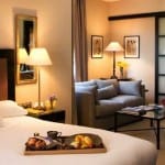 chambre de luxe, ménage grand hotel